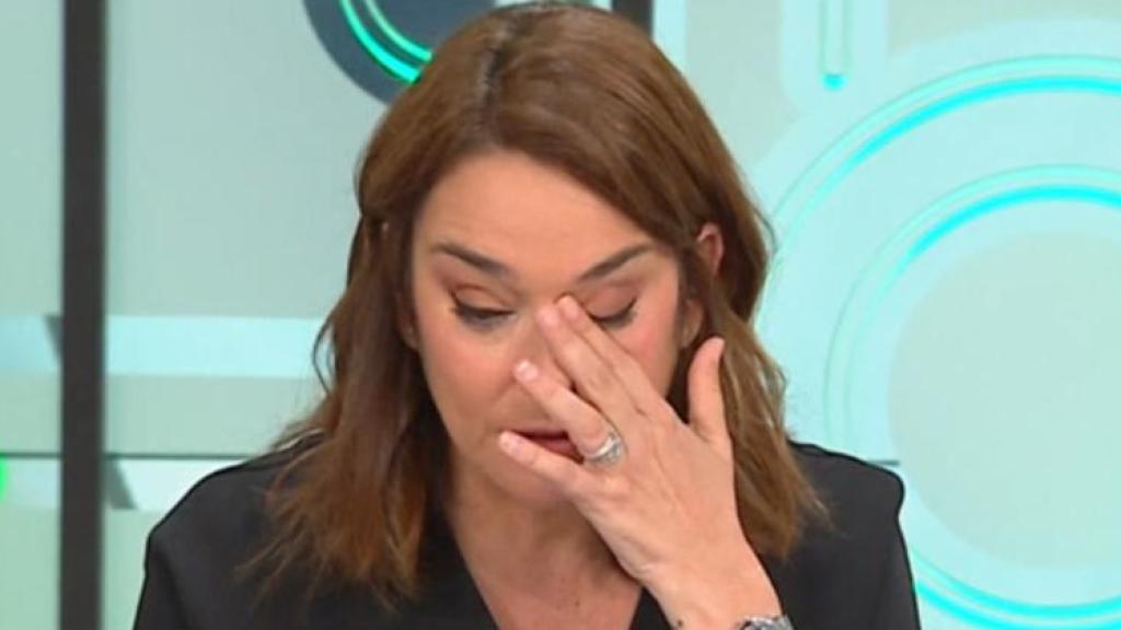 Toñi Moreno rompe a llorar en su programa 'Hoy en día'.