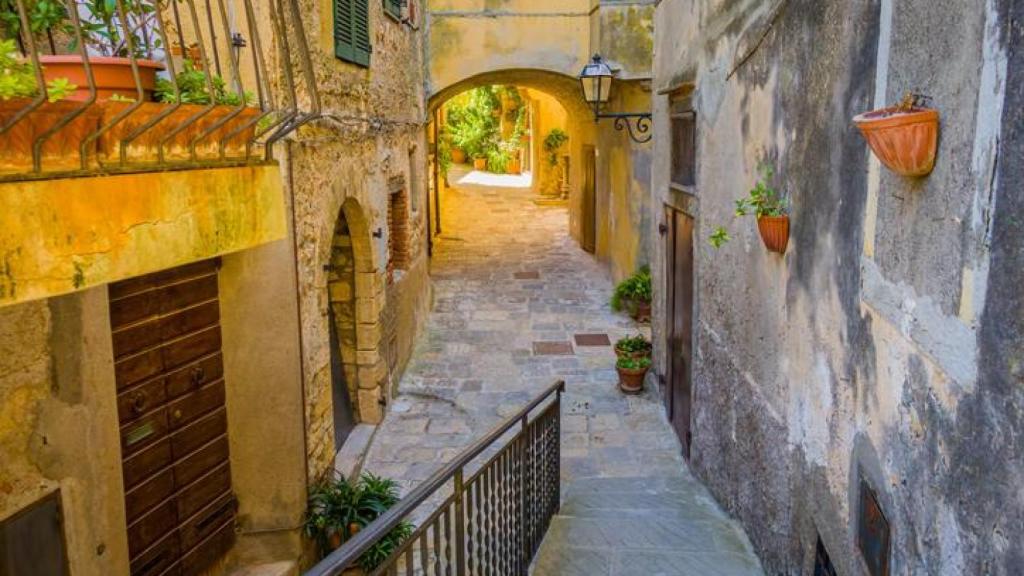 Calles de Capalbio, Italia.