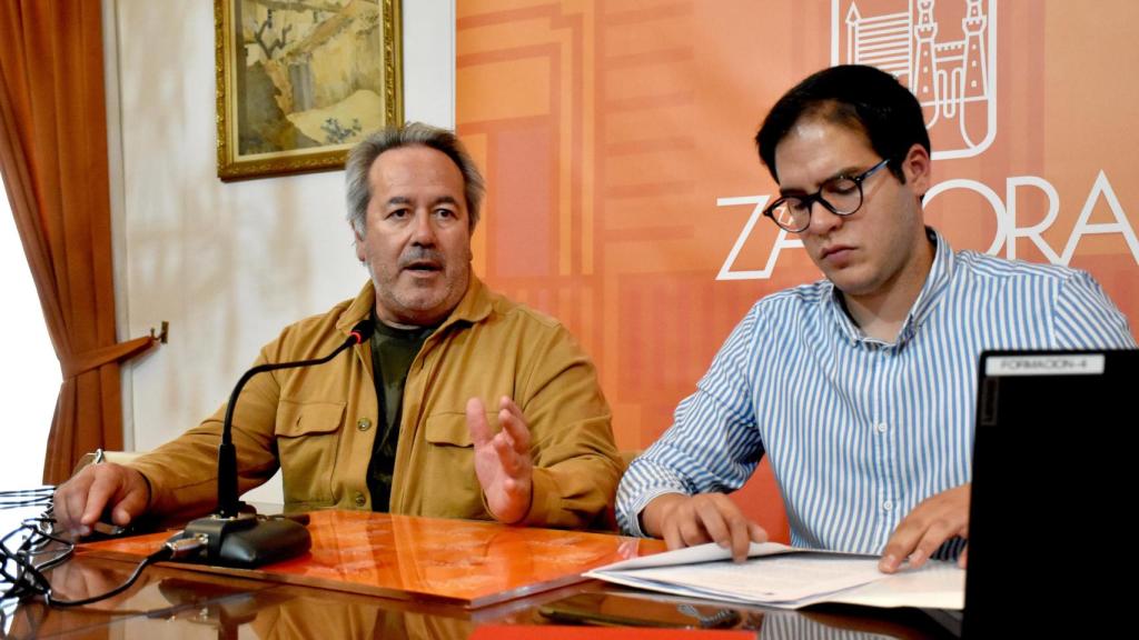 El concejal de Obras, Infraestructuras Urbanas, Movilidad y Participación Ciudadana, Pablo Novo; y el alcalde de Zamora, Francisco Guarido