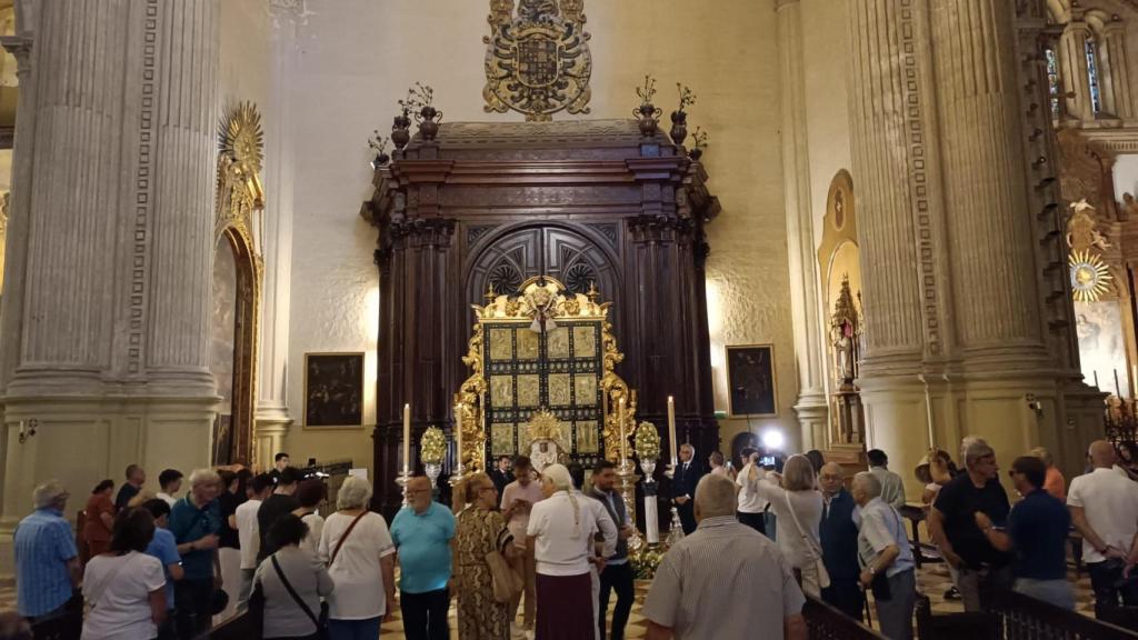 La Virgen de la Esperanza, en la Catedral de Málaga.