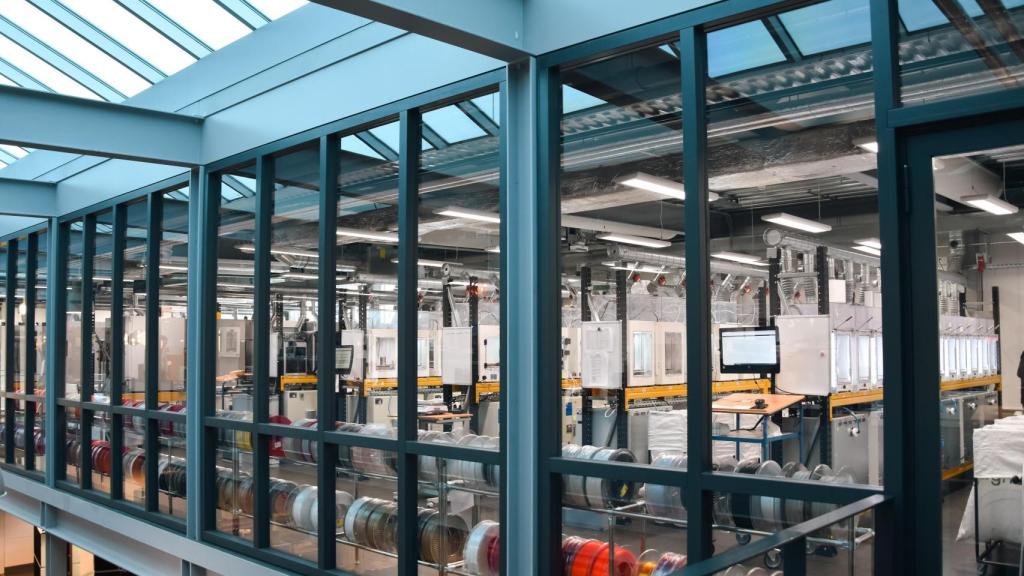 Planta demostradora de granja de impresión 3D de Signify, ubicada en Eindhoven.