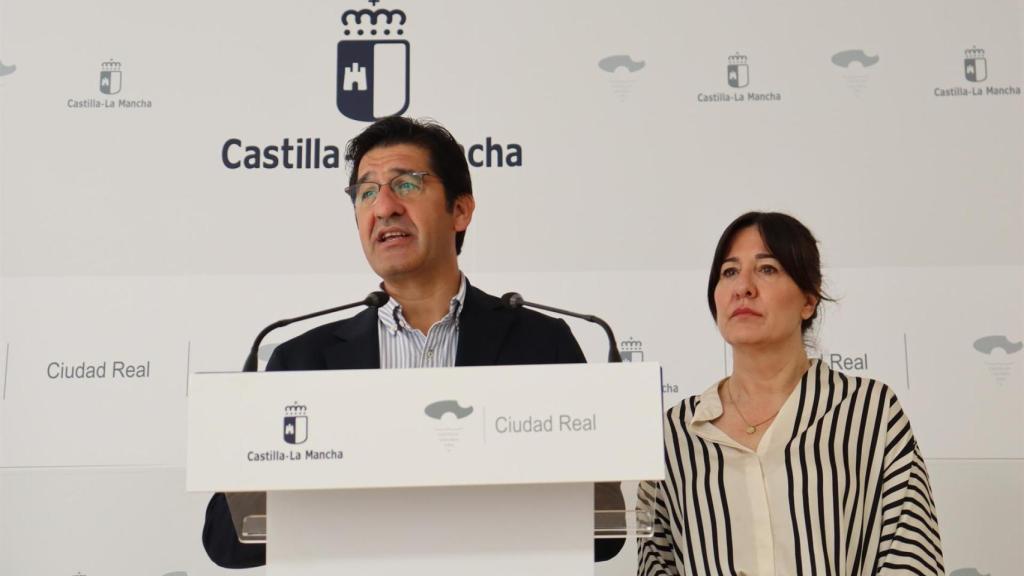 José Manuel Caballero y Blanca Fernández.