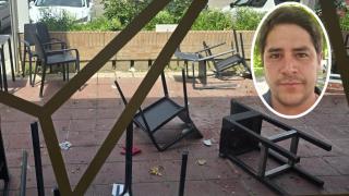 Pablo y los destrozos en su bar