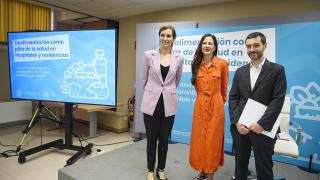 Health Minister Mónica Garcia; Food publisher Beatriz Robles and Minister of Social Rights and Agenda 2030, Pablo Bustenduy.