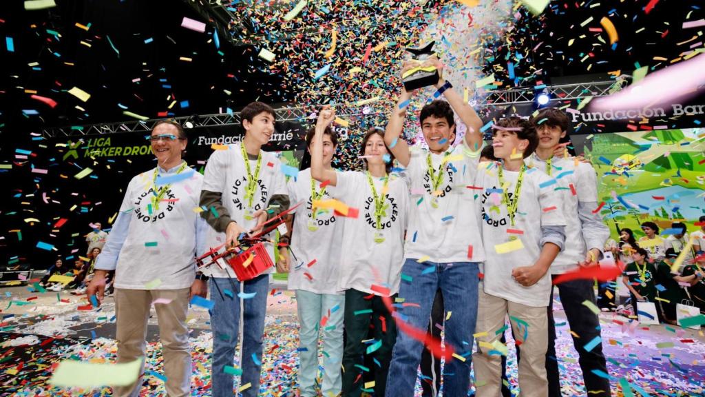 El CPR Montecastelo de Vigo gana la IV Liga Maker Drone escolar celebrada en A Coruña