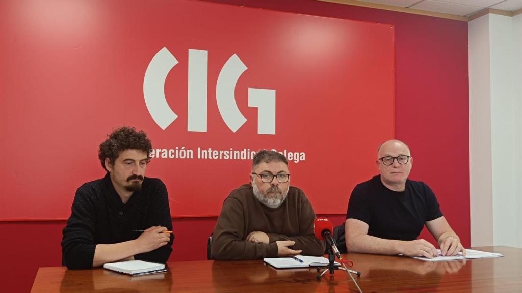 Sindicatos reclaman a la Xunta que la reforma de la Lei de Saúde contemple a todos los trabajadores