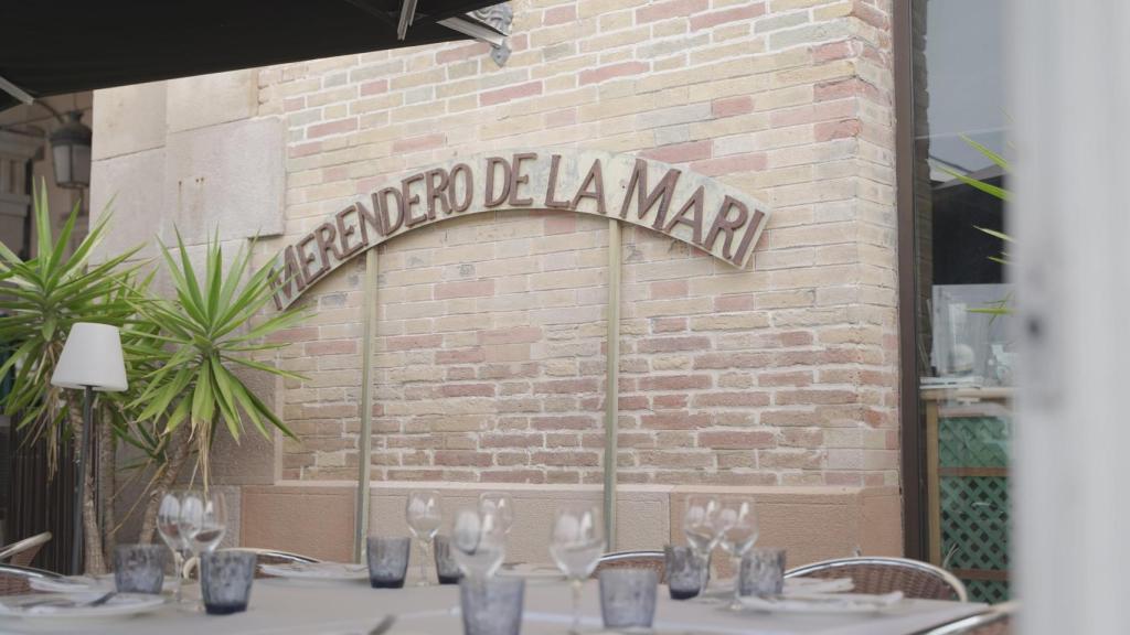 El Merendero de la Mari, a los pies del Museo de Historia de Cantalunya.