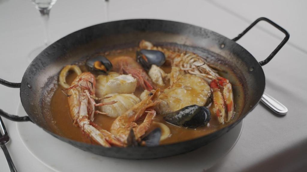 Arroces, calderetas y zarzuelas de marisco protagonizan su propuesta.