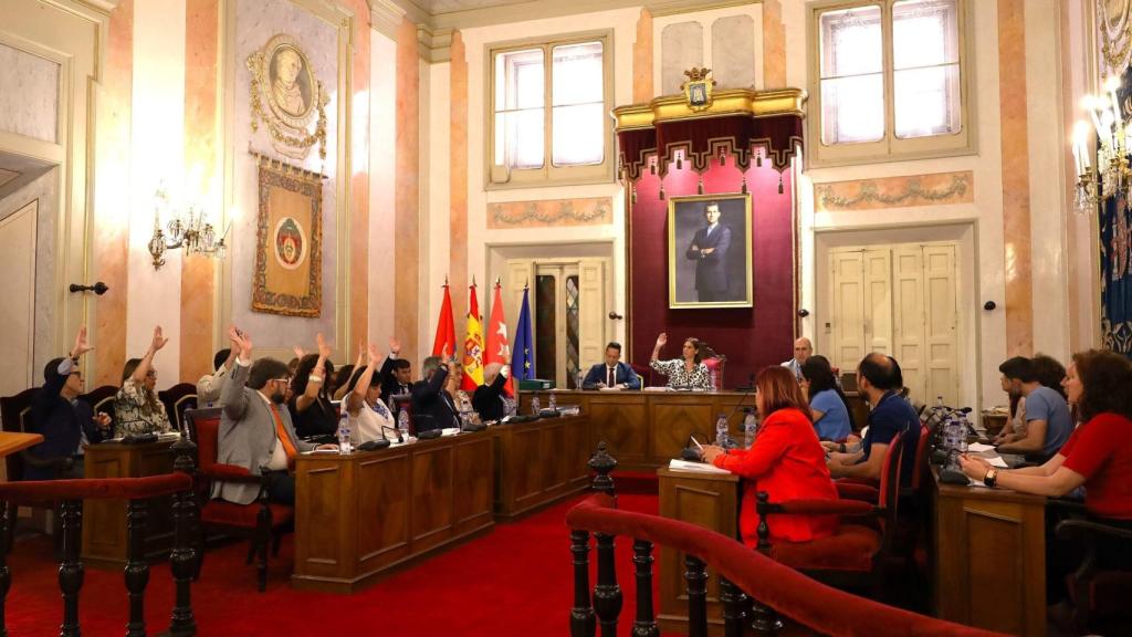 El Pleno de Alcalá de Henares en un foto de archivo.