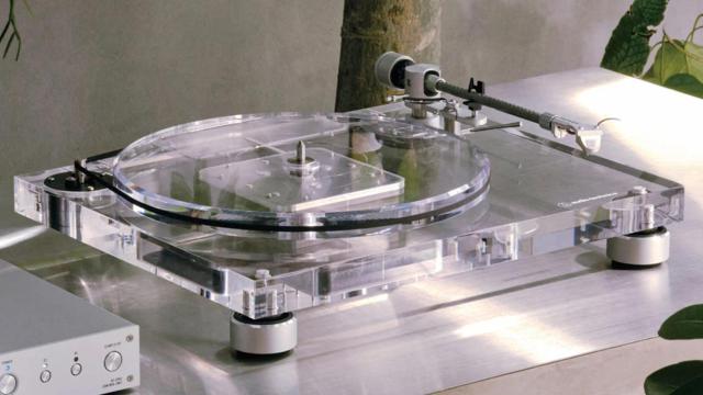 El tocadiscos AT-LPA2 de Audio-Technica.