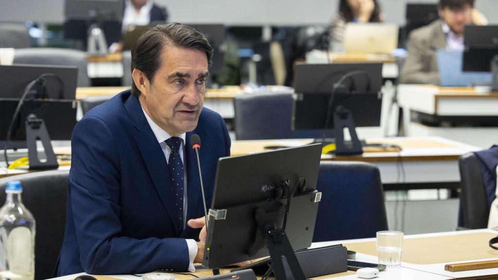 El consejero de Medio Ambiente, Vivienda y Ordenación del Territorio, Juan Carlos Suárez-Quiñones, durante una intervención en el Comité de las Regiones