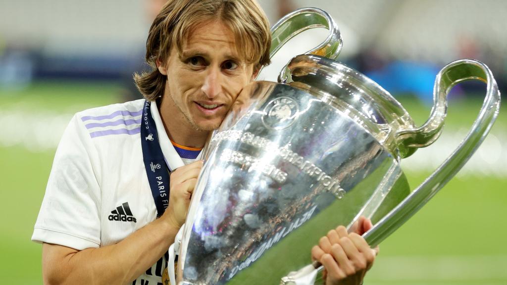 El centrocampista croata, Luka Modric, campeón de seis Champions League.