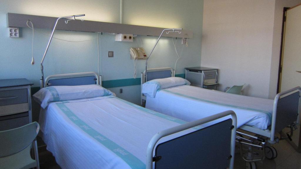 El interior de una habitación del Hospital Miguel Servet de Zaragoza