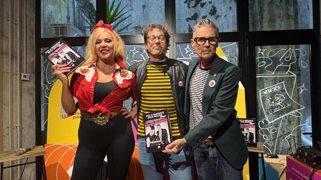 Silvia Superstar, Luis León Luri, autor del libro, y Billy King.