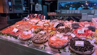 El mercado más grande y con más pescaderías de Madrid: el más grande
