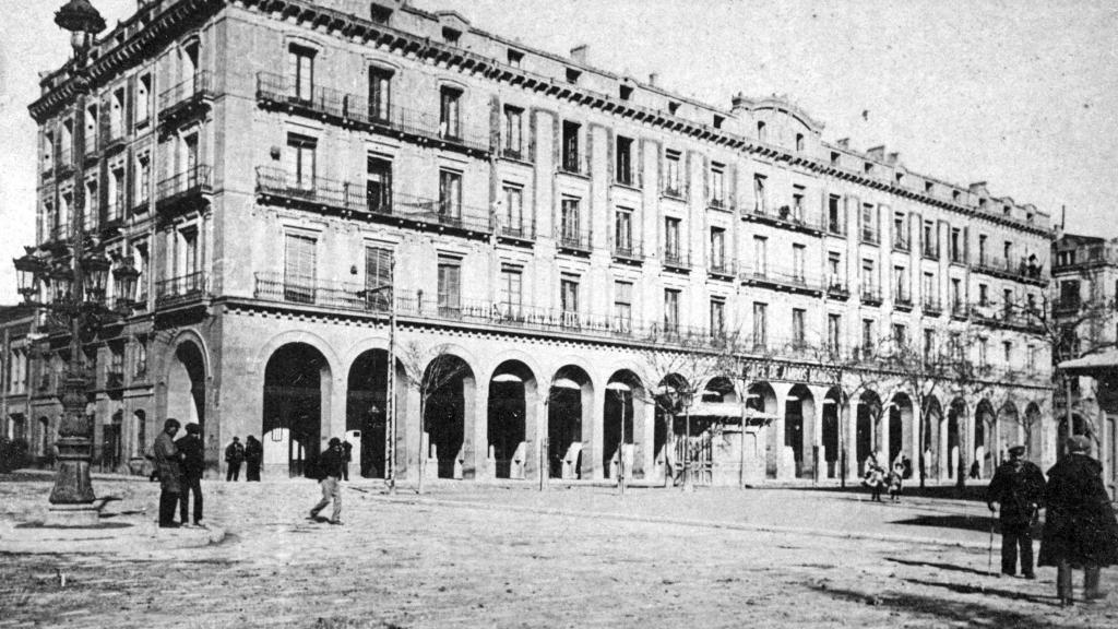 El exterior del Ambos Mundos, en sus primeros años.