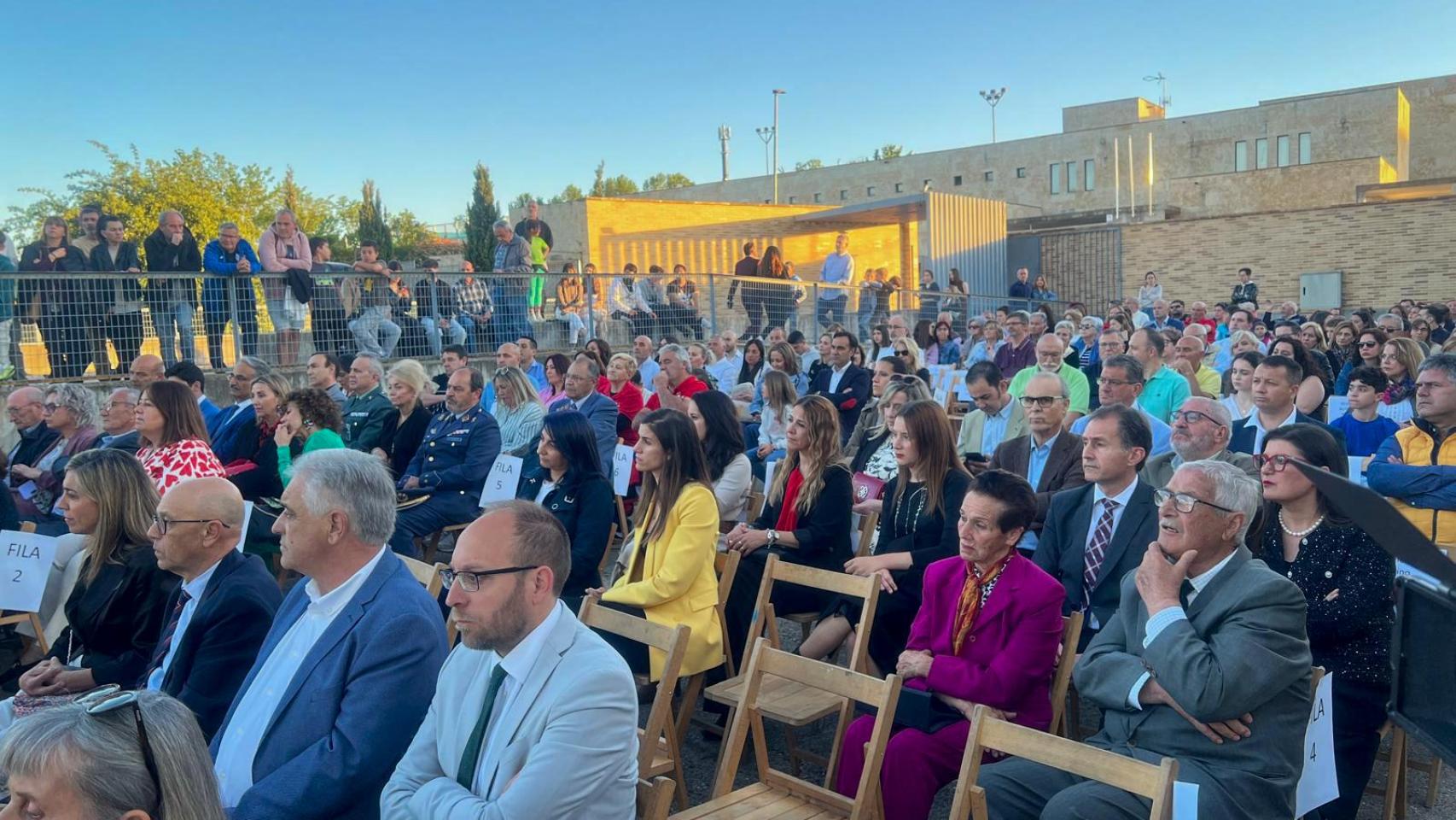 Pregón institucional en Villamayor a cargo de David de la Mano