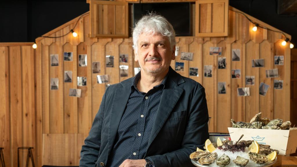 Inaz Fernández, al frente del templo de ostras madrileño.