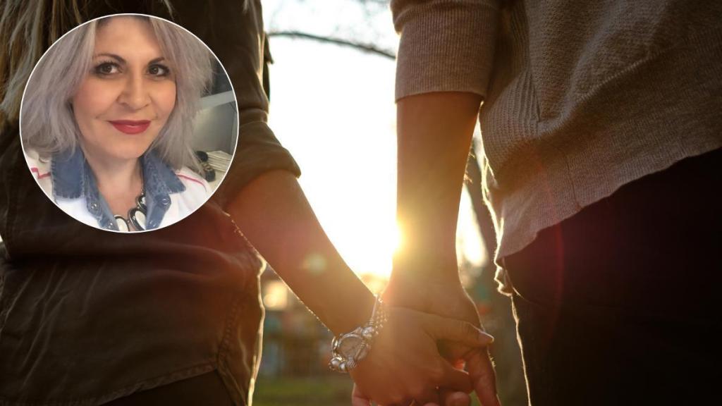 Montaje de EL ESPAÑOL-EL DIGITAL CLM con la psicóloga Ana M. Ángel Esteban sobre una fotografía de Arthur Hidden (Freepik).