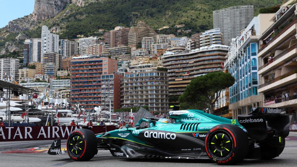 Fernando Alonso durante los entrenamientos libres del GP de Mónaco.