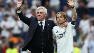 Carlo Ancelotti y Luka Modric se despiden del Santiago Bernabéu.