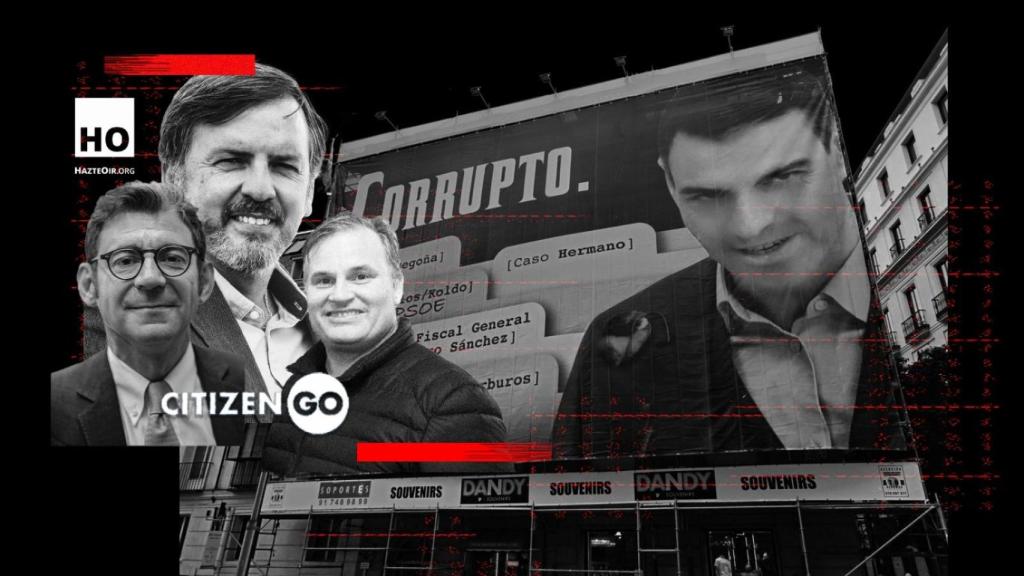 Ignacio Arsuaga, Luca Volontè y Brian S. Brown, alrededor de la lona colgada esta semana frente al Congreso de los Diputados.