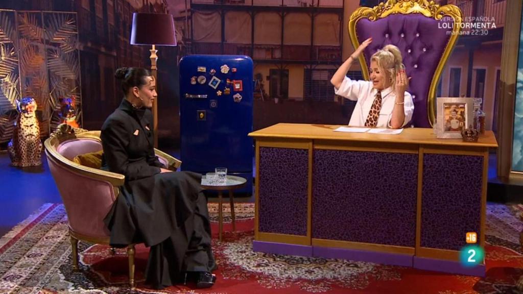 Chanel Terrero y Henar Álvarez en 'Al cielo con ella'.