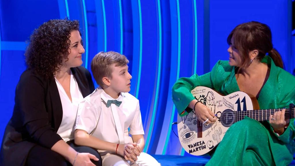 Sabrina, Hugo y Vanesa Martín en 'Hay una cosa que te quiero decir'.