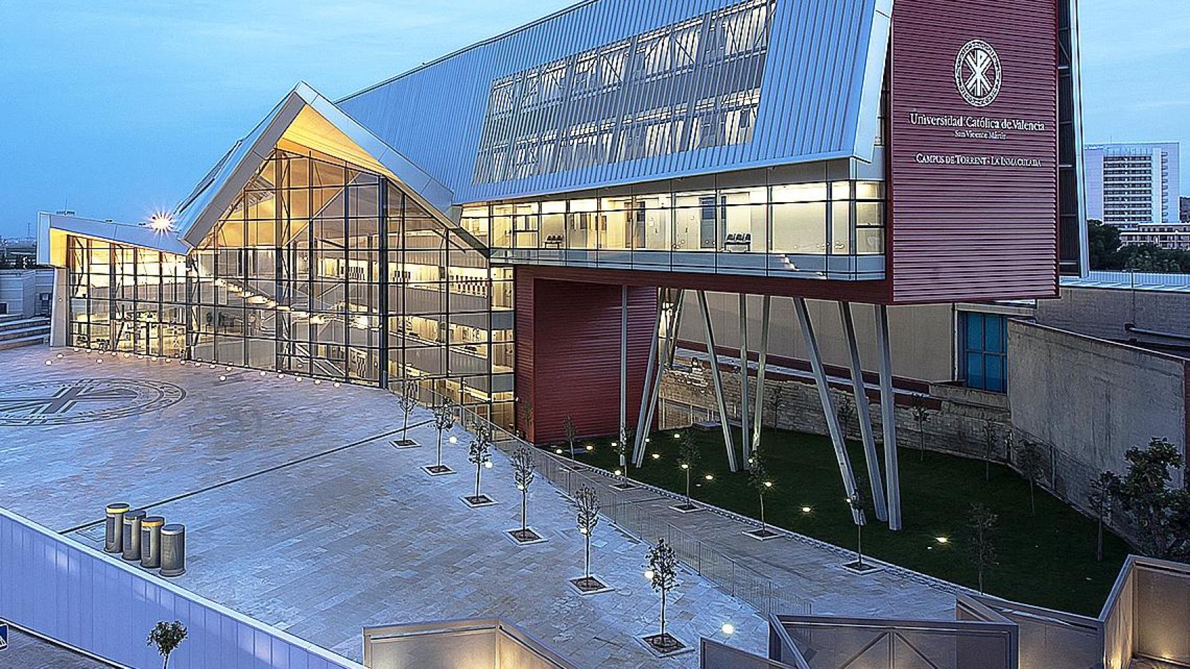 Universidad Católica de Valencia (UCV)