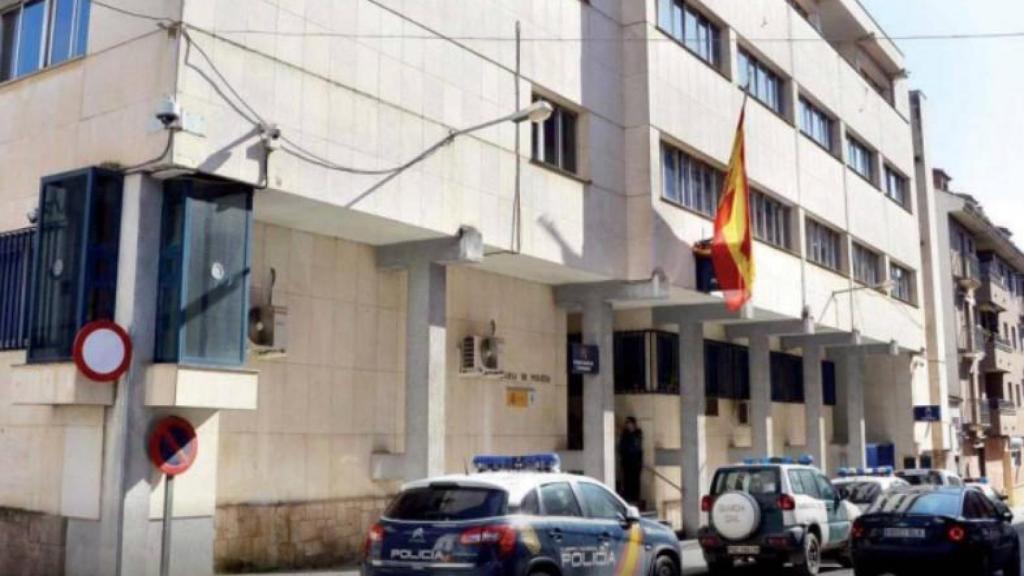La Comisaría de la Policía Nacional en Linares.