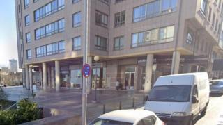 Un intento de robo en una cafetería de A Coruña provoca una humareda y moviliza a bomberos