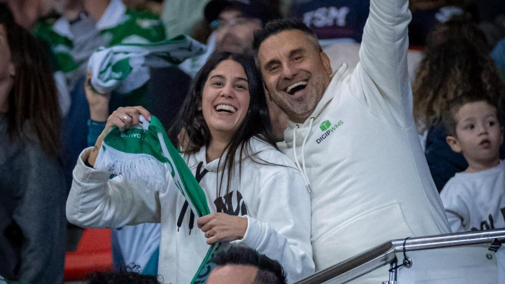 Aficionados en un partido del Hockey Club Liceo