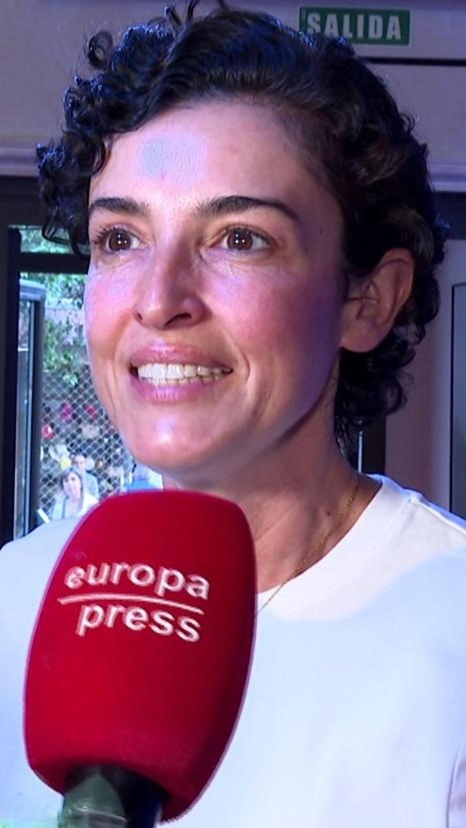 Blanca Romero, atendiendo a las cámaras de Europa Press.