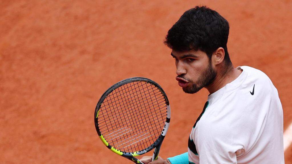 Alcaraz celebra un punto ante Zeppieri.