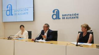 Marina Sáez, Toni Pérez y Ana Serna.