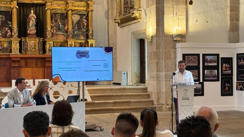 Víctor López de la Parte durante la presentación del proyecto IKIGAI55