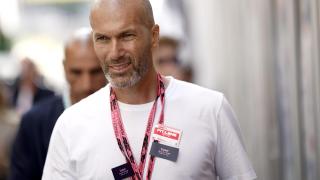 Zinedine Zidane en el paddock durante el GP de Mónaco.