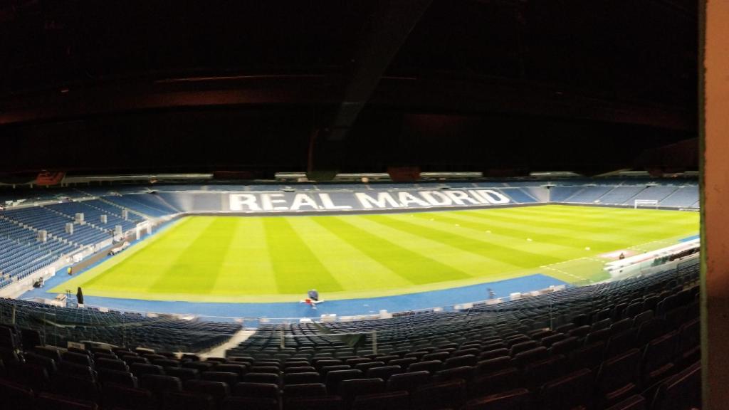 Panorámica desde la terraza del restaurante Plaza Mahou en el Santiago Bernabéu