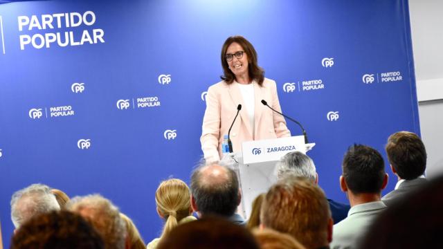 Carmen Fúnez, este lunes en la sede del PP-Aragón.