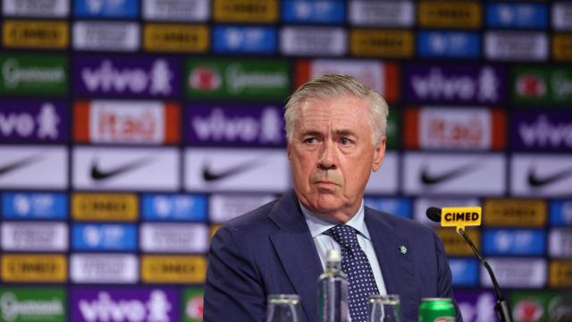 Carlo Ancelotti durante su presentación como nuevo seleccionador de Brasil.