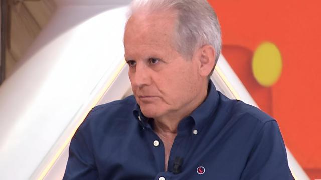 Carmelo Sevilla, jubilado, en el plató de 'Espejo Público'.