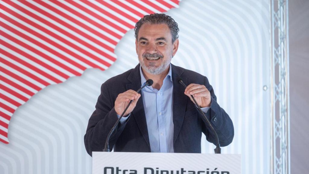 El portavoz socialista en la Diputación de Alicante, Vicente Arques, durante la jornada 'Otra Diputación es posible'.