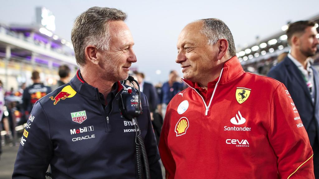 Christian Horner junto a Frédéric Vasseur, actual director de equipo de Ferrari