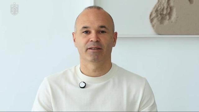 Andrés Iniesta en el vídeo difundido en redes sociales por la Selección Española de Fútbol.