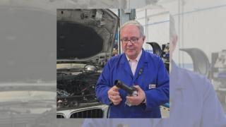 Felipe Sacristán, mecánico.