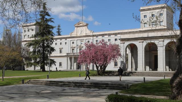Universidad de Navarra (UNAV)