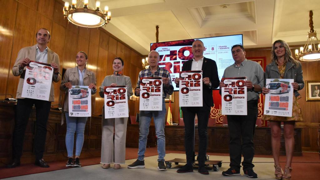 Emilio Fernández, diputado de Desarrollo Económico; Laura Huertos, técnico de comunicación de Caja Rural de Zamora; Canto Marbán, directora de Synergias; y Manuel Rodríguez, presidente de la Marca de Garantía Chorizo Zamorano