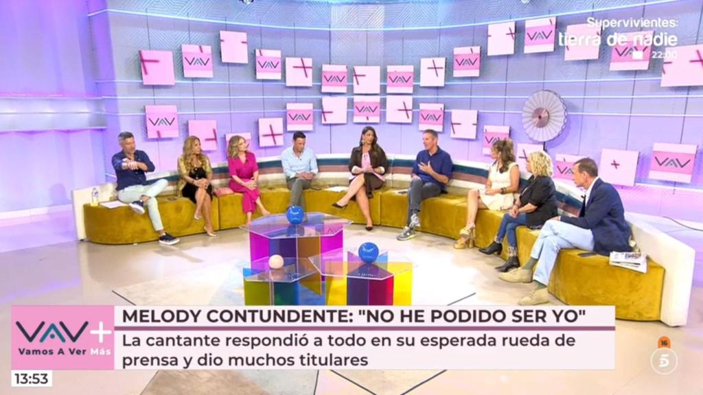 El sofá de debate de 'Vamos a ver'.