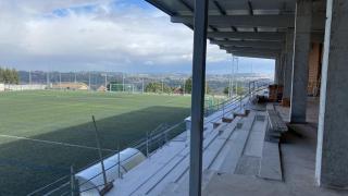 Imagen del campo de Os Pinares, en Cambre.