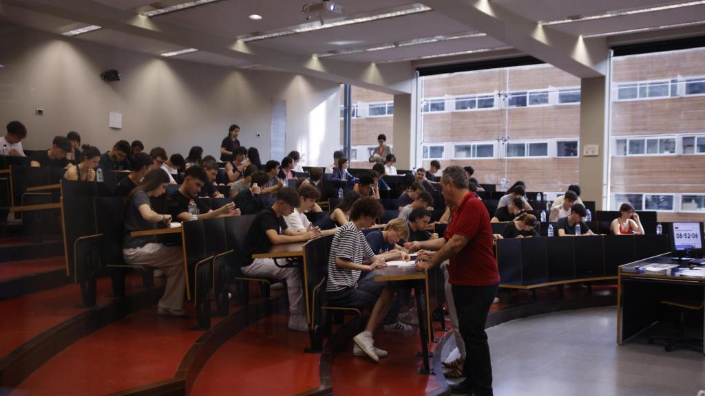 Estudiantes el primer día de Selectividad
